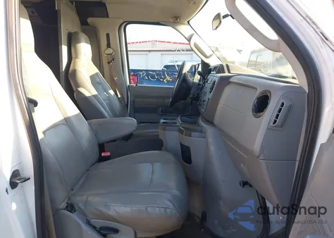 2011 Ford E-250 Commercial z USA, uszkodzony, nr VIN 1FTNE2EWXBDB24823